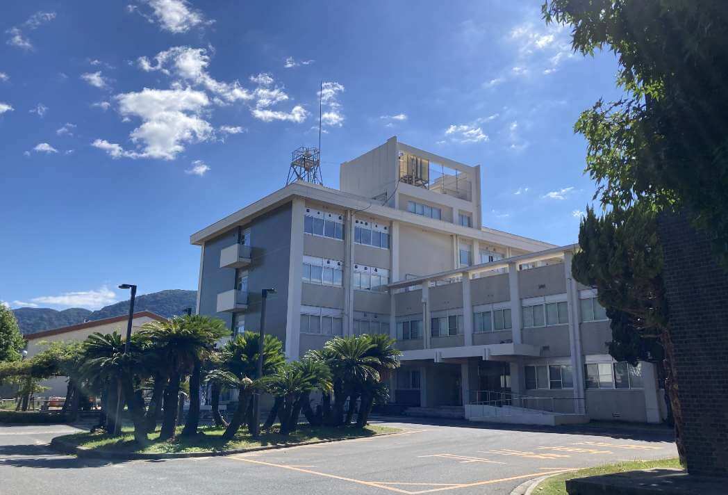 大島商船高等専門学校の校舎